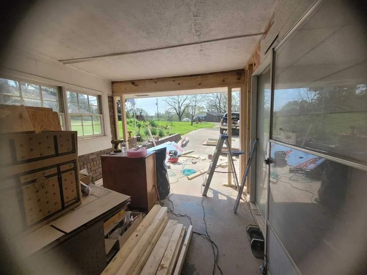 Air movers and dehumidifier for Drying & Dehumidification in Kanab